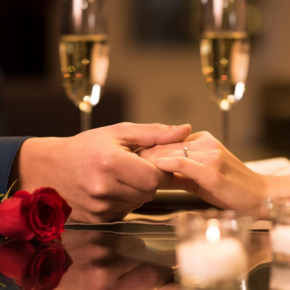 Several Ways to Propose to Your Partner at Home 
