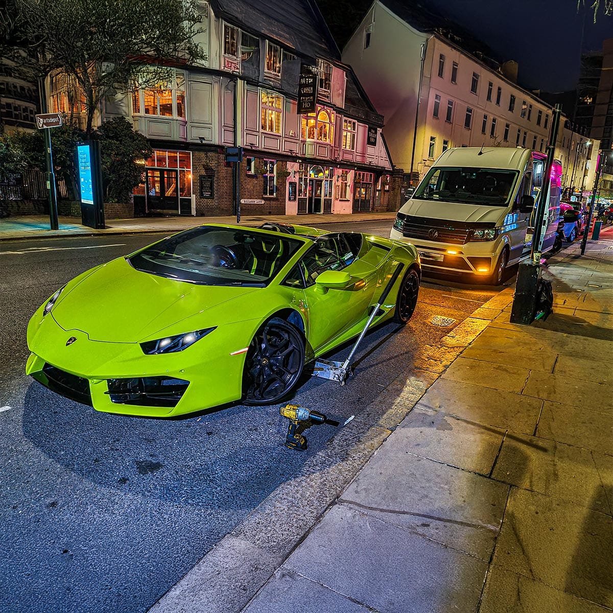 The Peace of Mind When a Skilled Professional Fixes Your Flat Tyre in Minutes